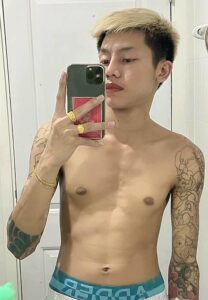 Arm-gold Arm-gold