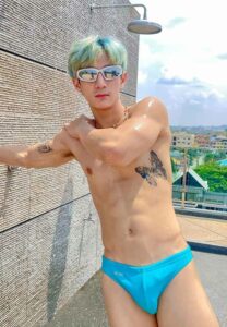 Sittinai-Somroop-ฟ้า