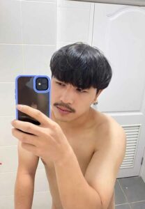 ลิฟ-พีรดนย์-เซลฟี่