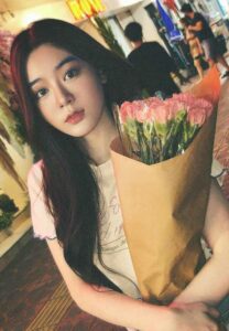 พลอย-ชนิดา-ดอกไม้สวย