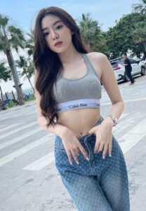 พลอย-ชนิดา-สวยฉ่ำ