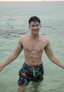 Mie-กล้ามแน่น