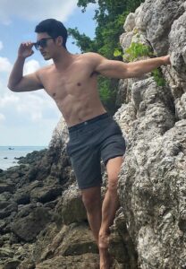 Mie-ปีนเขา