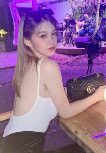 เฟิร์น-เน็ตไอดอลสวยเกินต้าน