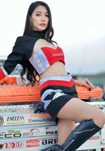 Kulissara-Mekkluan-พริตตี้แซ่บ