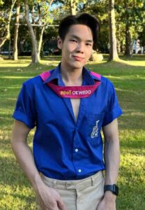 Benz-Surawee เสื้อน้ำเงิน Benz-Surawee เสื้อน้ำเงิน
