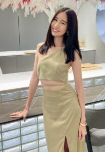 Nicharee-book-สวยเกินต้าน