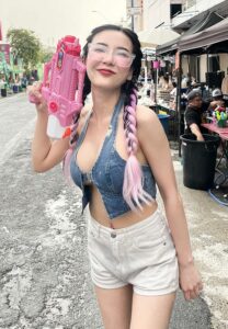 Prae-Chi-เล่นน้ำ Prae-Chi-เล่นน้ำ