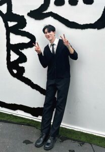 Chanakan-สองนิ้ว