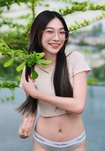 Puffploy-เน็ตไอดอลสาวแซ่บ