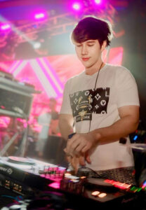 Teerawee-Har-DJ-เท่