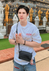 Teerawee-Har-เสื้อขาว