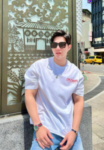 Teerawee-Har-ใส่แว่น