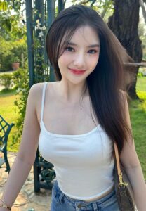 Aom-สวยเก๋