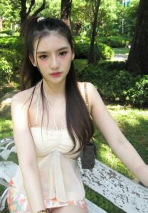 Aom-เน็ตไอดอลสวยเก๋