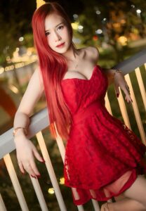 Cream-chabodee-ชุดแดง Cream-chabodee-ชุดแดง