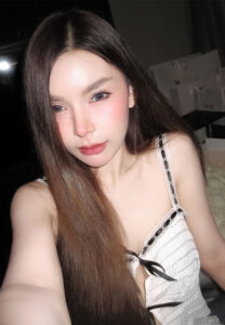 Gam--สวยใสใส