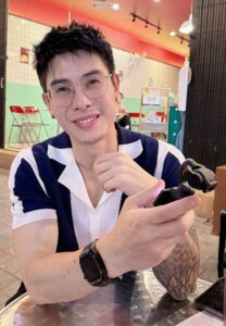 Noss-Nutthapon-ใส่แว่น