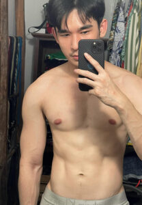 Pakin-Jaihong-กล้ามออร่า