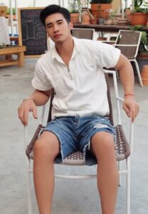 J-wang-หล่อเกิน J-wang-หล่อเกิน