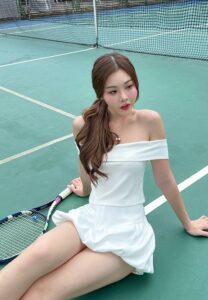 Yoko-pawarisa-สาวเล่นเทนนิส