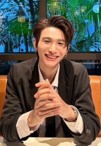 Phi-Phu-หล่อ