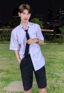 Phi-Phu-หล่อใส