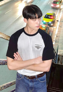 Trw-กอดอก Trw-กอดอก