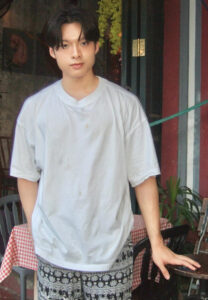 Trw-เสื้อยืดขาว Trw-เสื้อยืดขาว