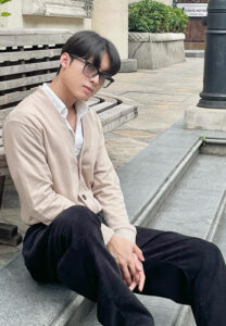 Trw-ใส่แว่น Trw-ใส่แว่น