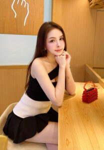 Jenniie-Thamonphak-สวยฉ่ำ