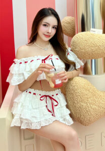 Jenniie-Thamonphak-สายคาเฟ่