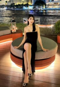 Nathariya-นางแบบหุ่นดี