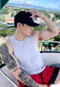 Kevin-Sagra-เสื้อกล้ามขาว