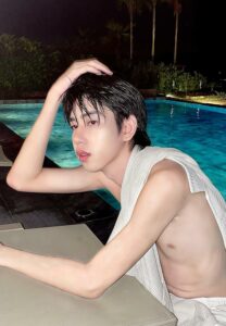 Wachira-pat-ว่ายน้ำ