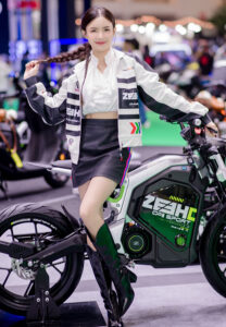 Mee-Yok-พริตตี้ Mee-Yok-พริตตี้