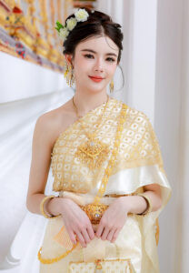 Mee-Yok-สาวงาม Mee-Yok-สาวงาม