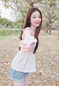 Tarisa-Preechatangkit-ดอกไม้