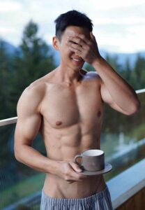 JI-Jiraphat-ปิดตา