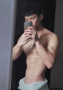 JI-Jiraphat-เซลฟี่ฉ่ำ