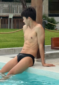 Hyunsukkz-ว่ายน้ำ