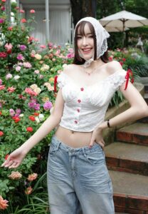 Ploy-Preeyaphat-ยิ้มหวาน Ploy-Preeyaphat-ยิ้มหวาน