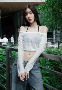 Ploy-Preeyaphat-สาวสวย