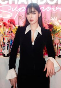 Ploy-Preeyaphat-เดรสดำ Ploy-Preeyaphat-เดรสดำ