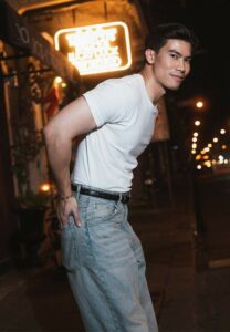 Chutipong-Fam-หล่อเท่