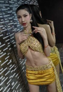 Nattaniya ชุดแซ่บ