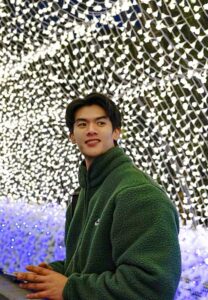 Puth-เสื้อเขียว