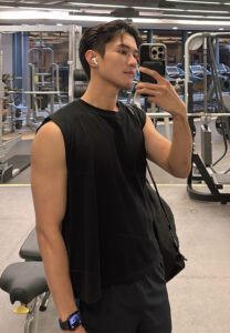 Johnson-Lau-ฟิตหุ่น