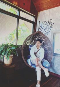 Bank Bindeaw-011-Radiant