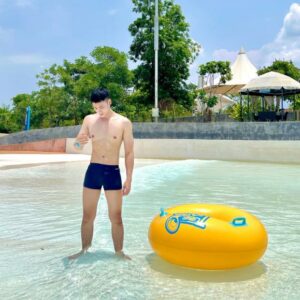 Taweesin-009-Dazzling